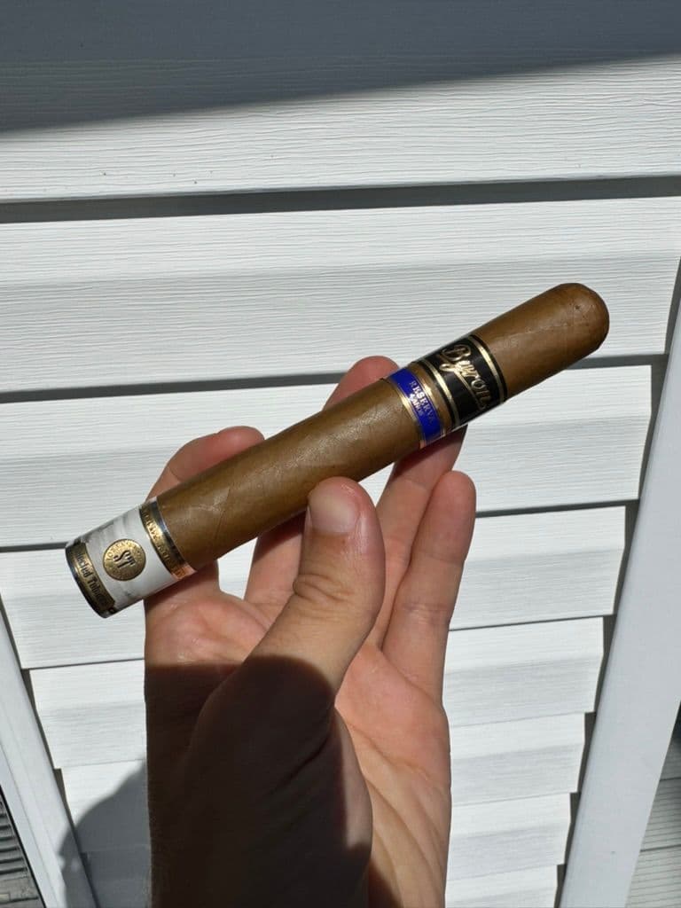 Byron Ecuadorian Elegantes 21st