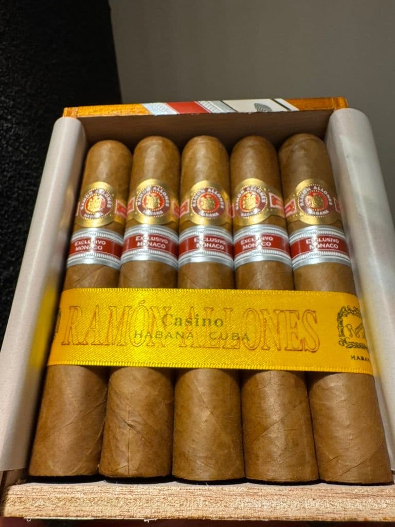 Ramon Allones Casino Edición Regional Monaco cigar review
